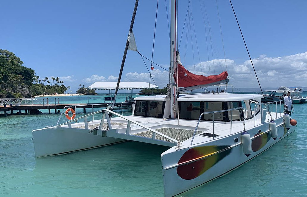 alquiler de catamaran en republica dominicana